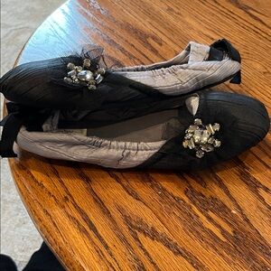 Women's slippers elegant black and silver with Floral Rhinestone Detail